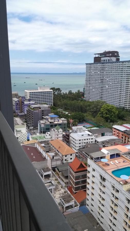 The Base Central Pattaya By Nkl Exterior foto